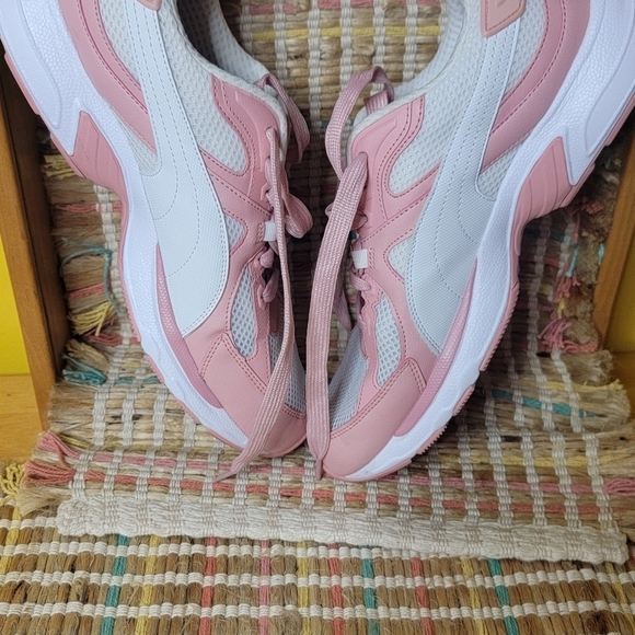 Puma axis shoes. Like new! - Picture 5 of 9